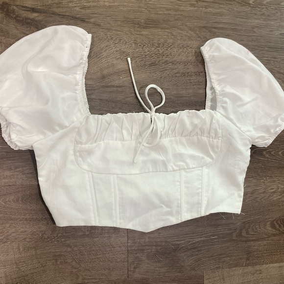 NWT peasant crop top - Picture 1 of 6